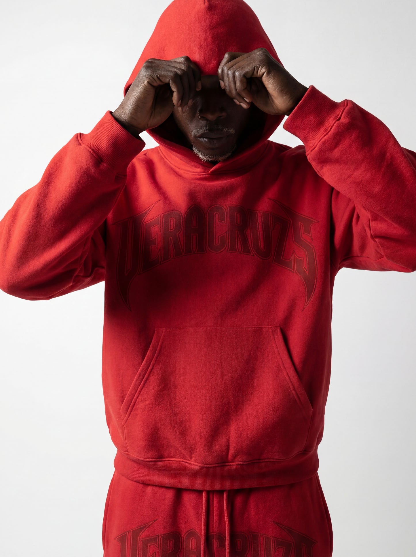 EVERLASTING HOODIE RED