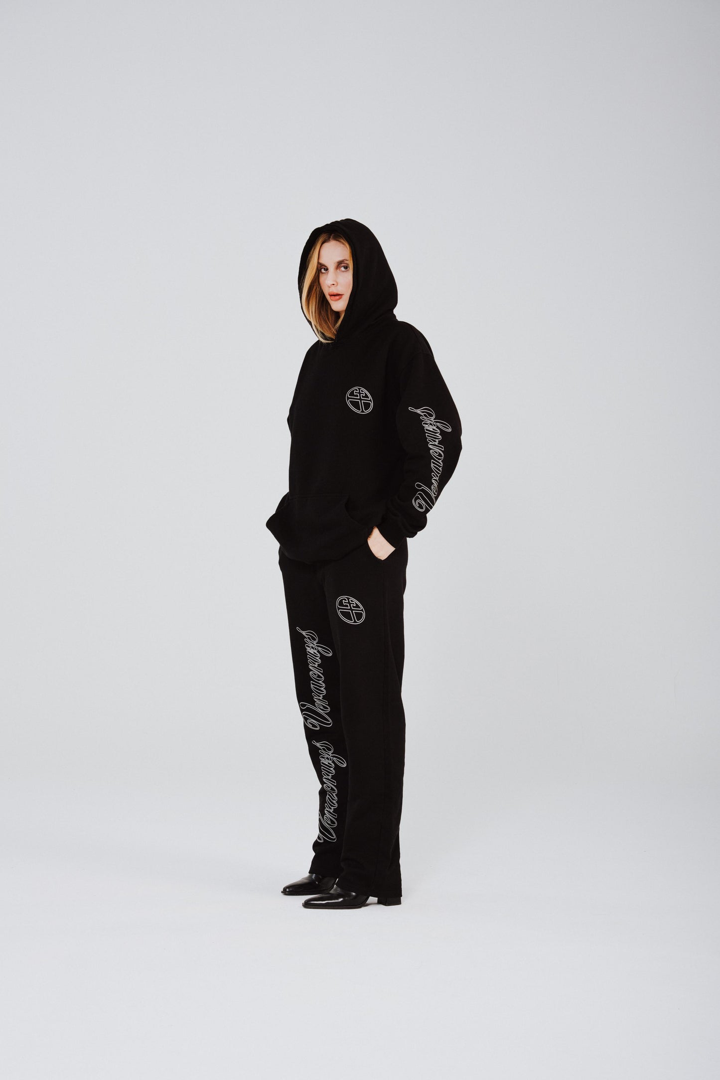 S&T HOODIE
